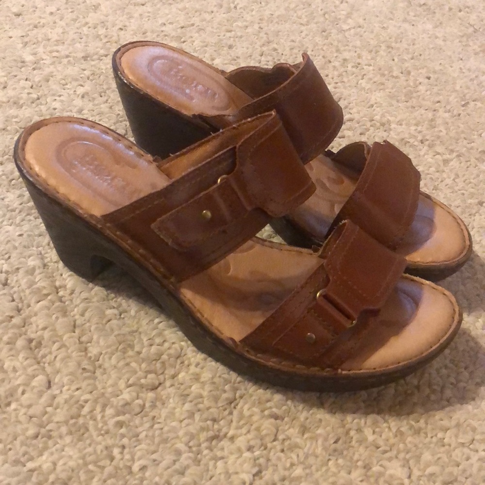 Born Sandal size 8